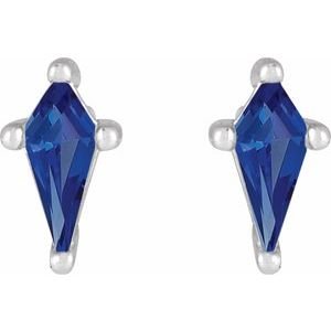 Kite 4-Prong Stud Earrings - Image 2
