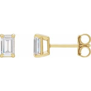 Lab-Grown Diamond Stud Earrings