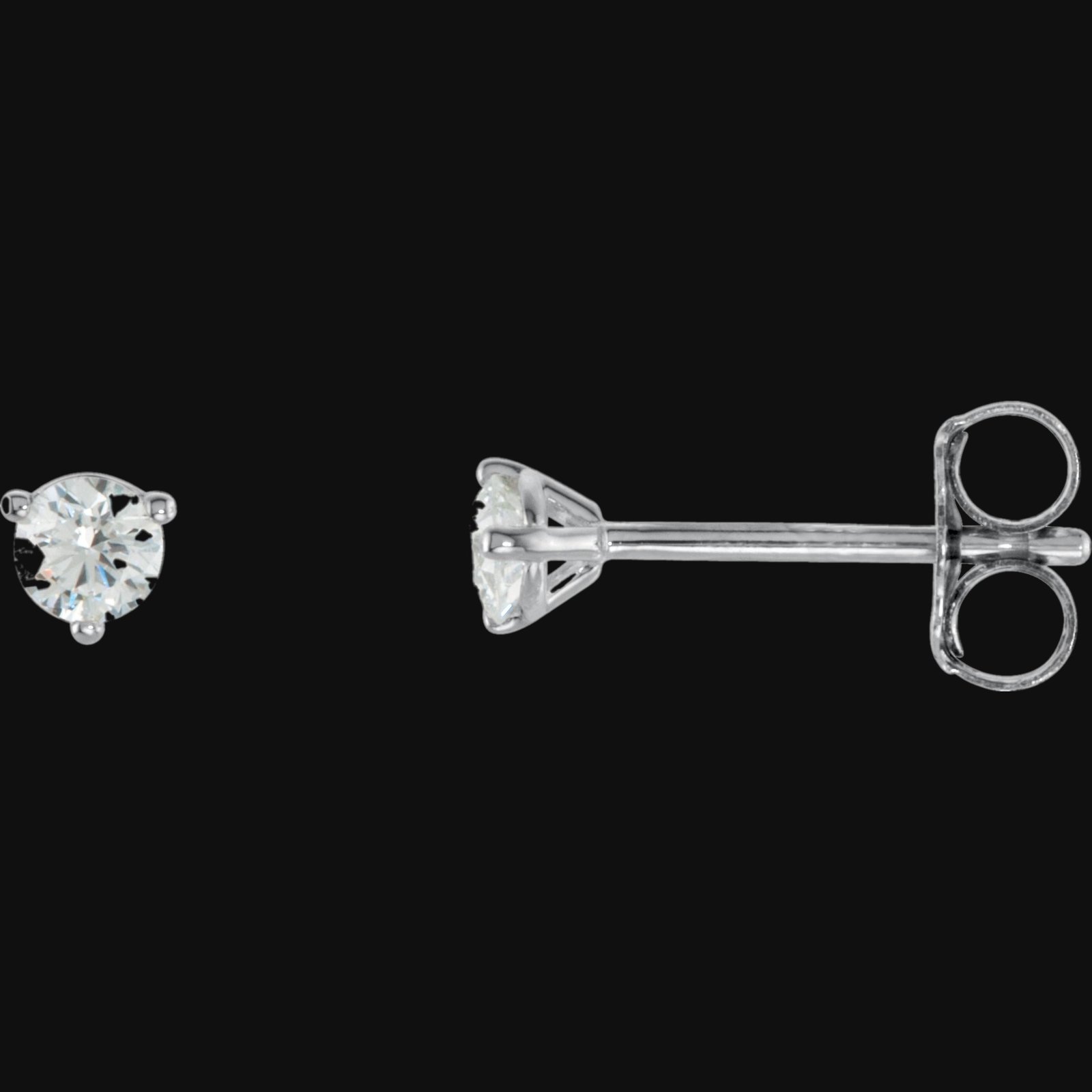 Round 3-Prong Cocktail-Style Stud Earrings